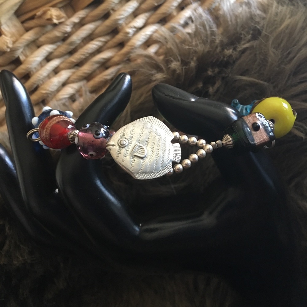 Danforth Pewterers handmade glass beaded bracelet